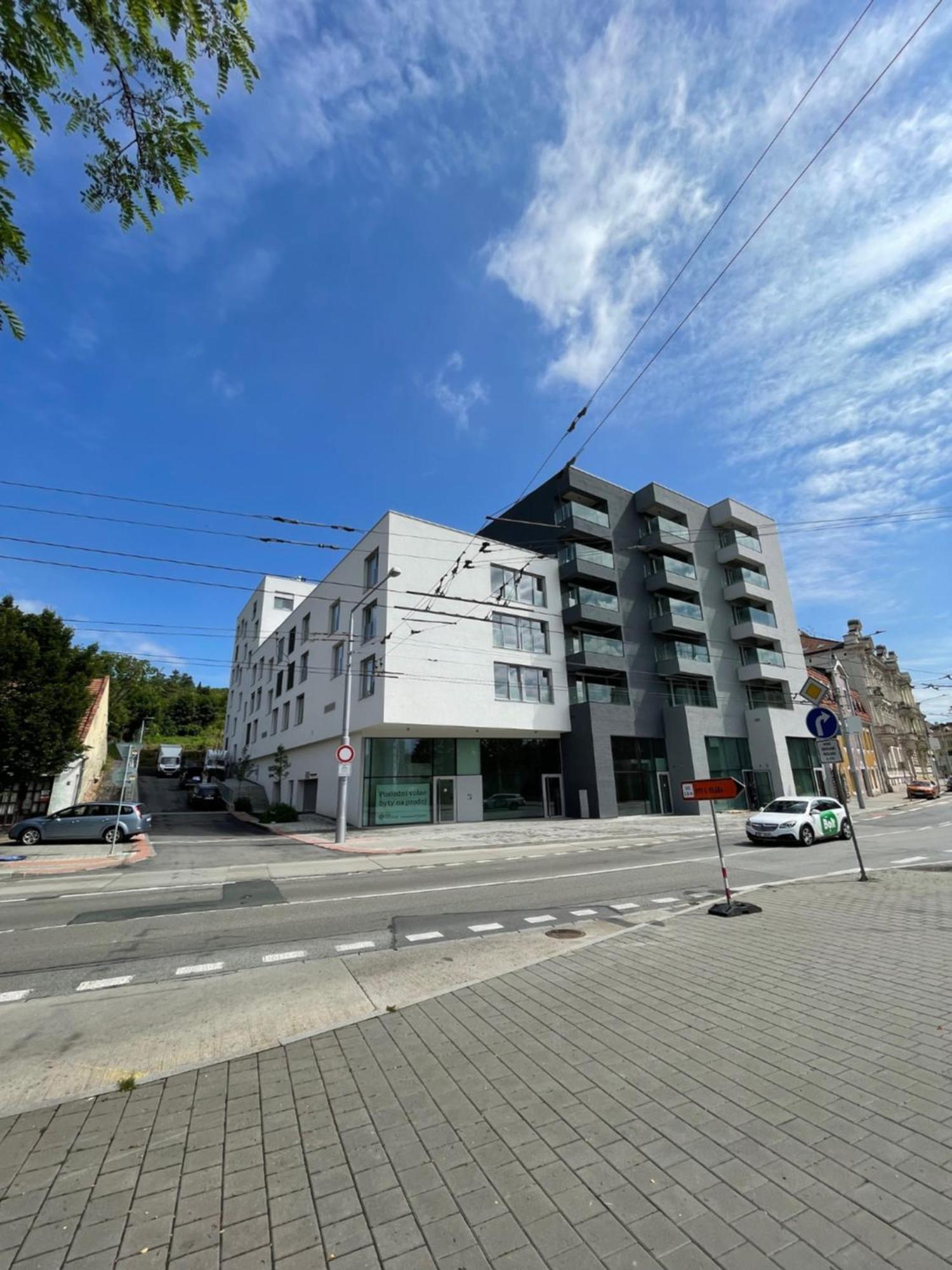 H52 Apartment