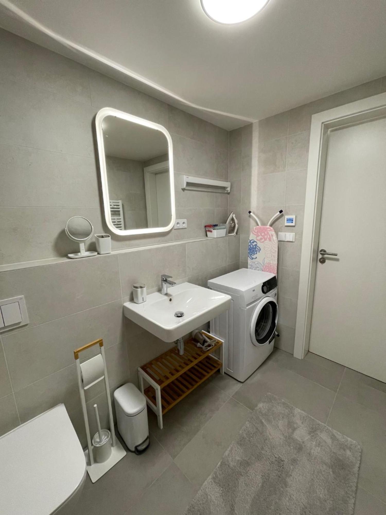H52 Apartment Brno