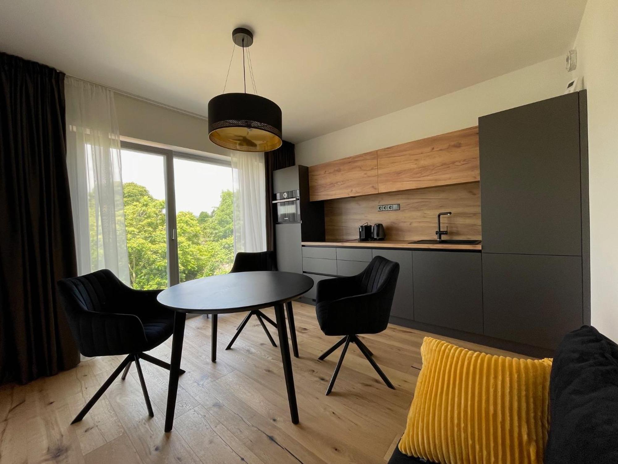 Apartment H52