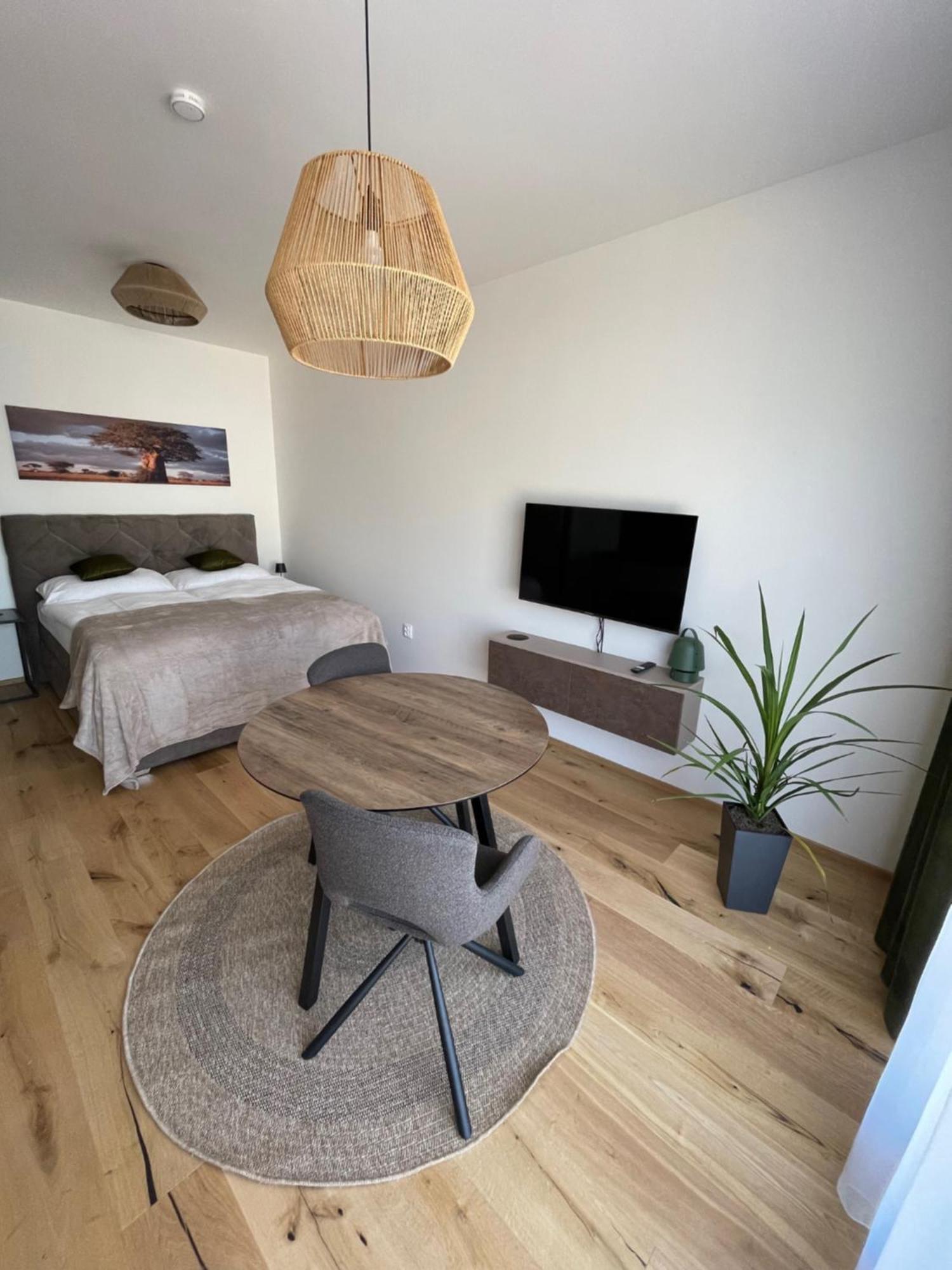 H52 Apartment Brno