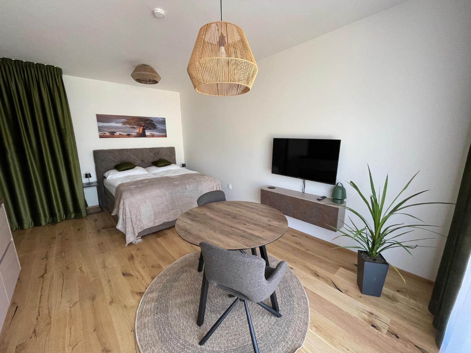 H52 Apartment Brno
