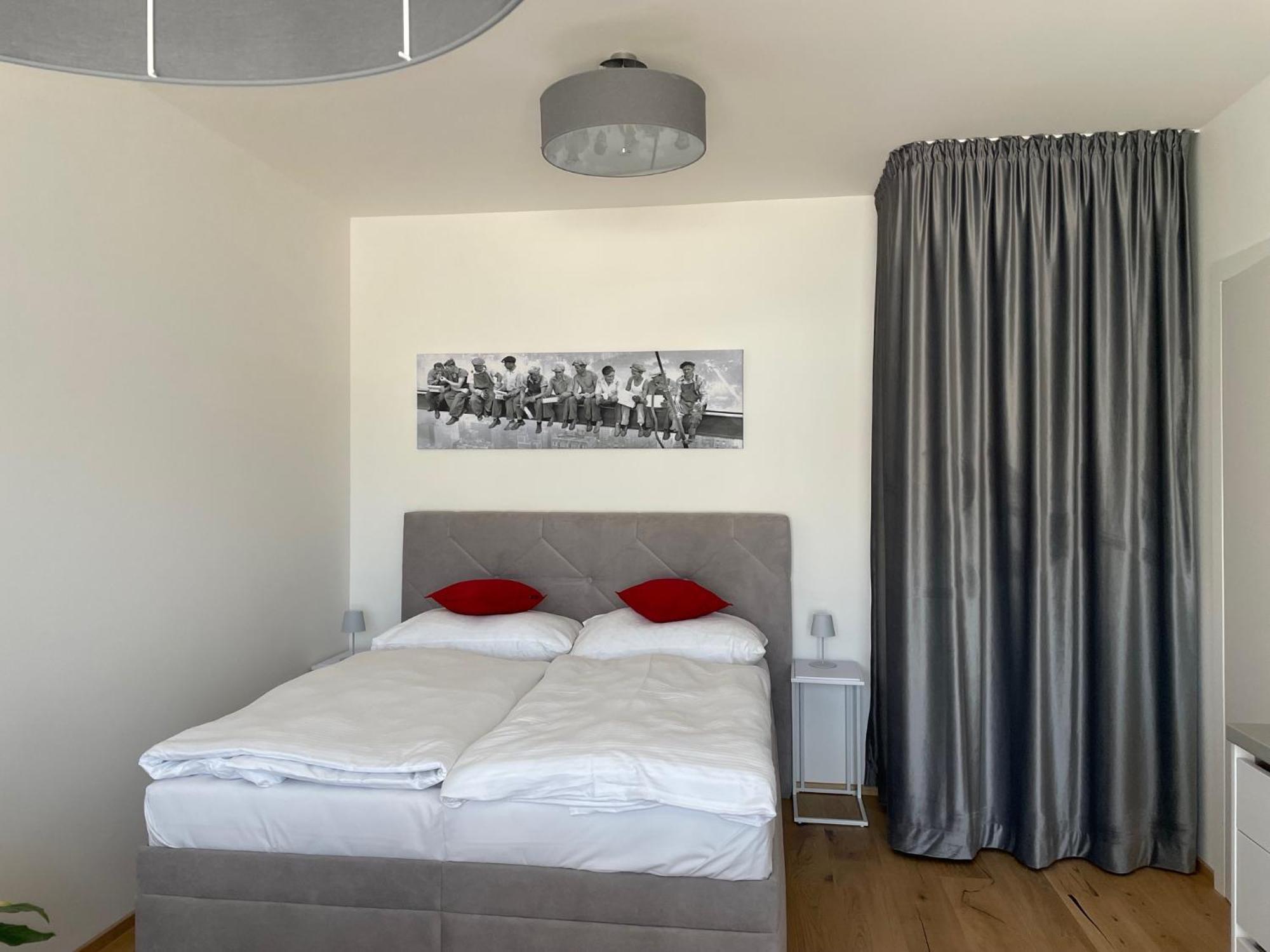 H52 Apartment
